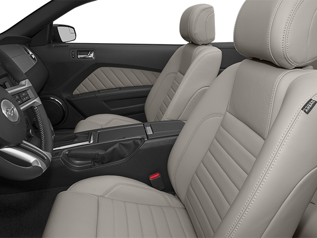 2014 Ford Mustang V6