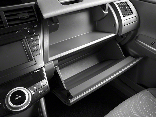 2014 Toyota Prius v Three