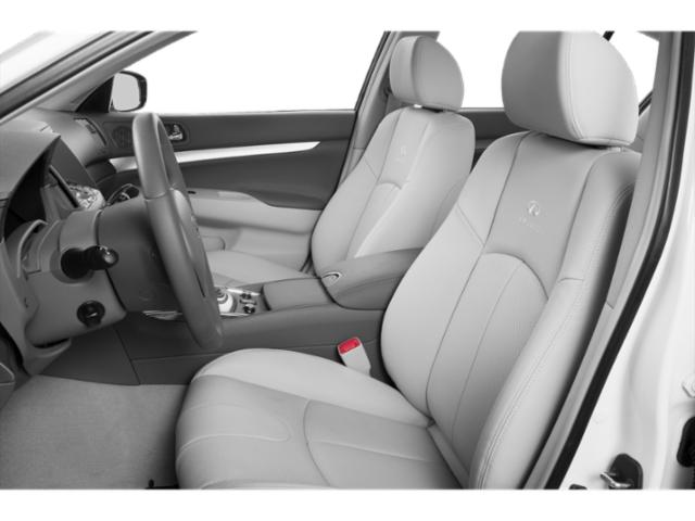 2015 INFINITI Q40 Standard