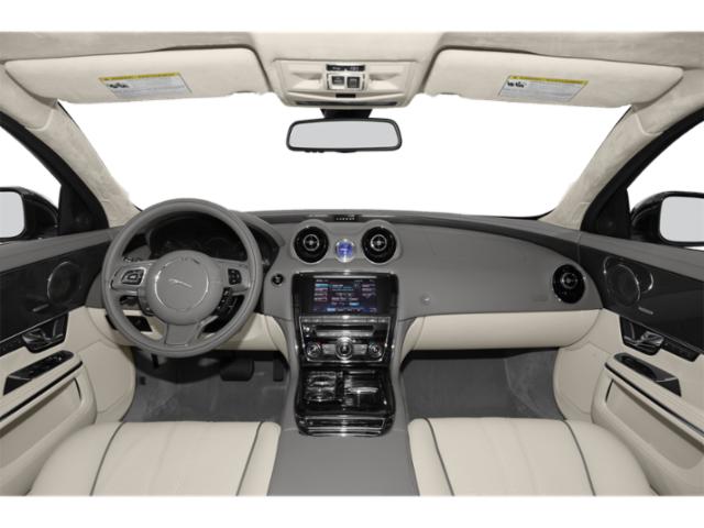 2015 Jaguar XJ Standard
