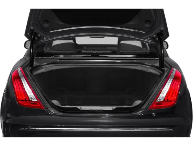 2015 Jaguar XJ Standard