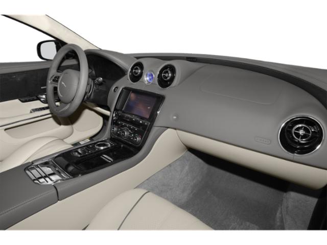 2015 Jaguar XJ Standard