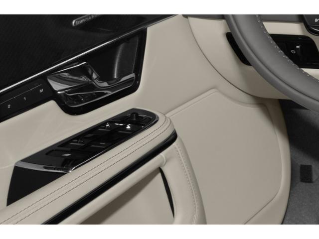 2015 Jaguar XJ Standard