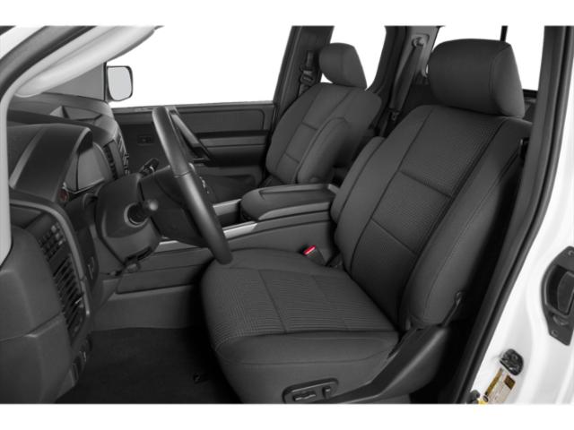 2015 Nissan Titan SV