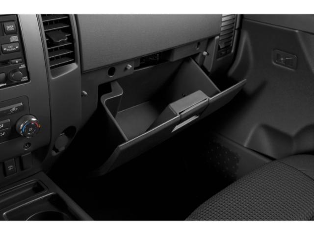 2015 Nissan Titan SV