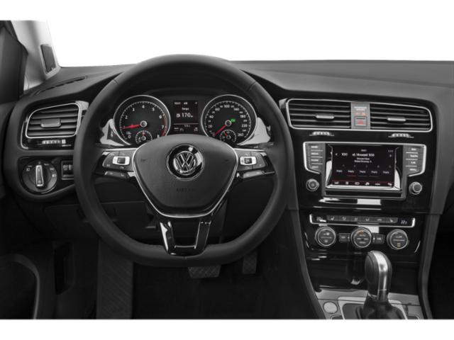 2015 Volkswagen Golf SportWagen TDI SE 4-Door