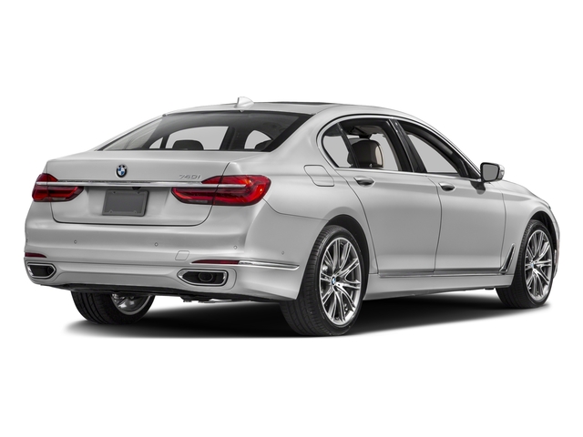 2016 BMW 740i 740i