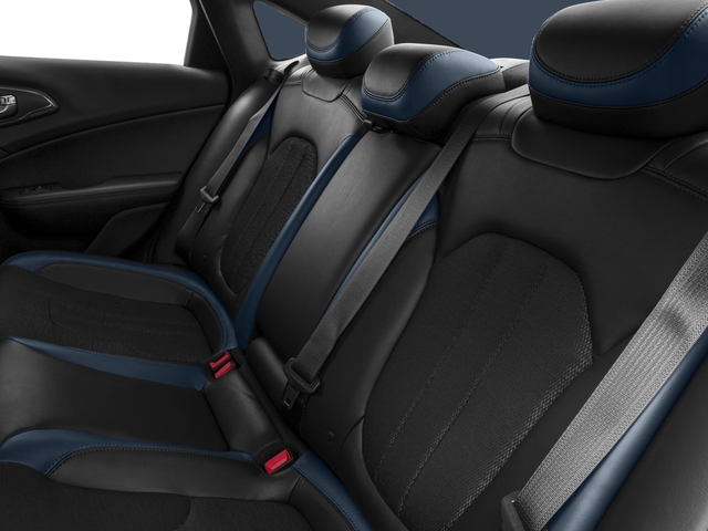 2016 Chrysler 200 S