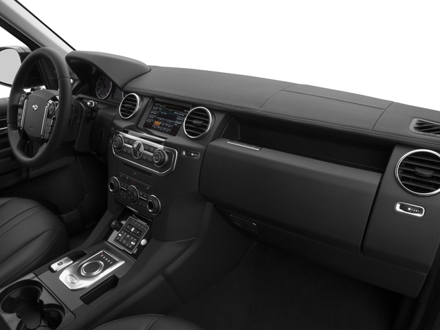 2016 Land Rover LR4 Base
