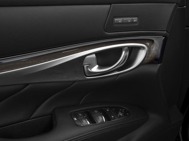 2017 INFINITI Q70 3.7X