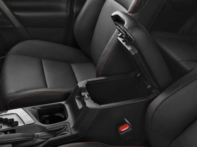2017 Toyota RAV4 SE