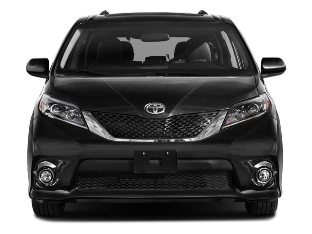 2017 Toyota Sienna SE 8 Passenger