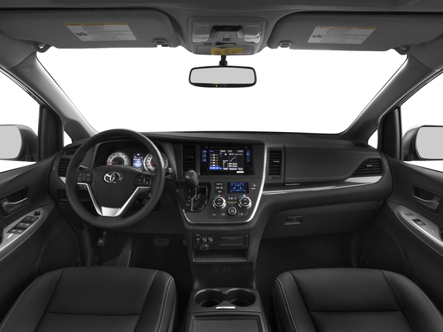 2017 Toyota Sienna SE 8 Passenger