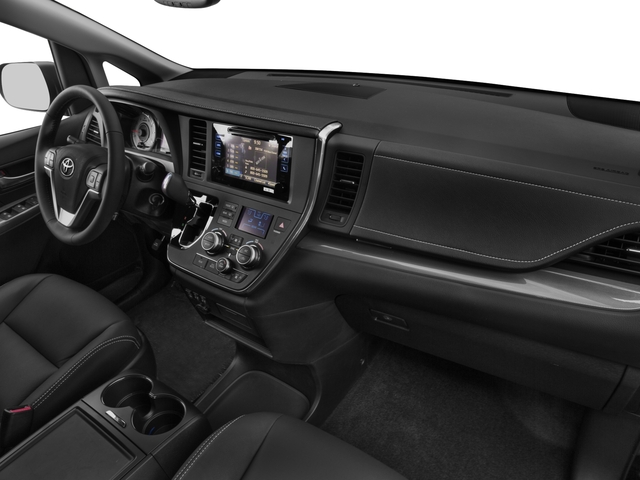 2017 Toyota Sienna SE 8 Passenger