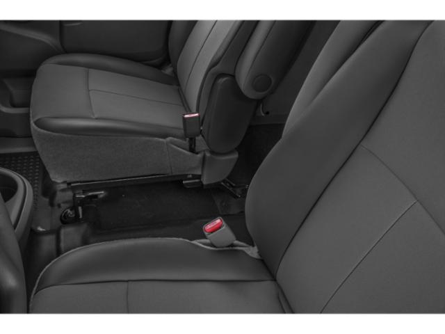 2018 Nissan 1500 SV V6