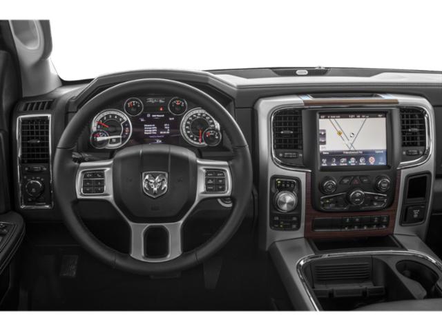 2019 Ram 1500 Classic Laramie Crew Cab 4x2 5'7" Box