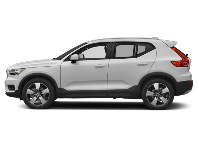 2019 Volvo XC40 T4 Momentum