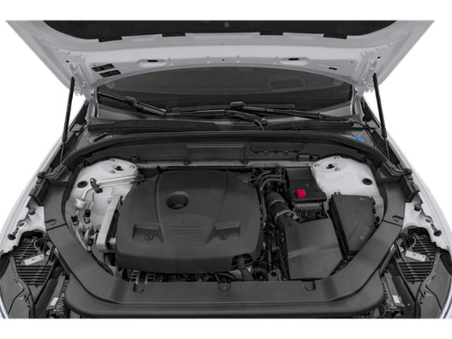 2020 Volvo XC60 T6 Momentum