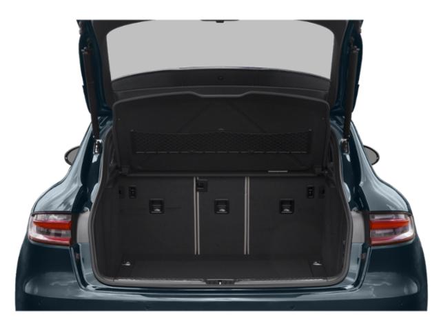 2021 Porsche Macan Macan