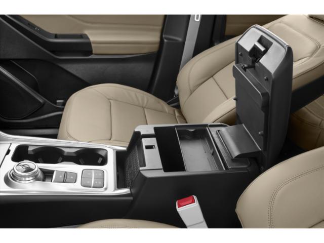 2022 Ford Explorer 7N
