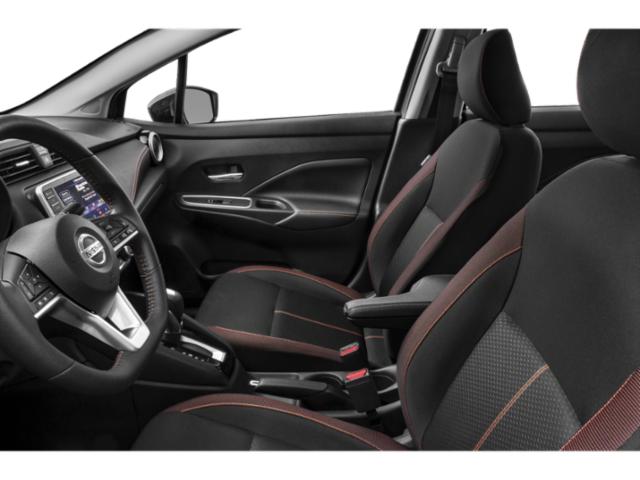 2022 Nissan Versa SR