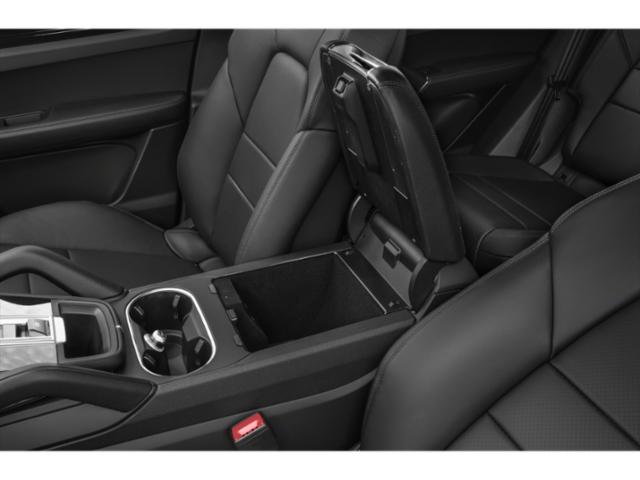 2022 Porsche Cayenne Unknown