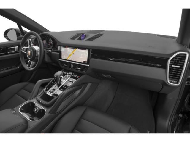 2022 Porsche Cayenne Unknown