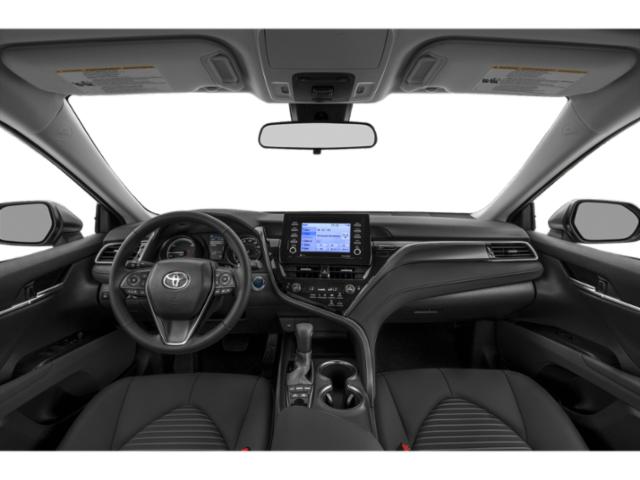 2022 Toyota Camry SE Hybrid