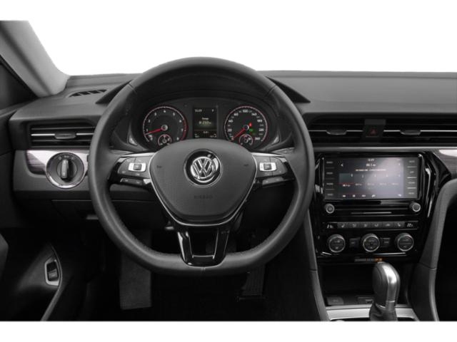 2022 Volkswagen Passat 2.0T SE