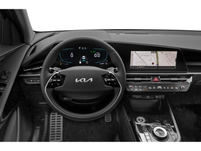 2023 Kia Niro Plug-In Hybrid SX Touring
