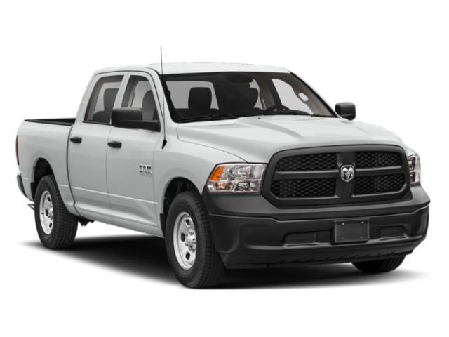 2023 Ram 1500 Classic SLT Crew Cab 4x2 5'7" Box