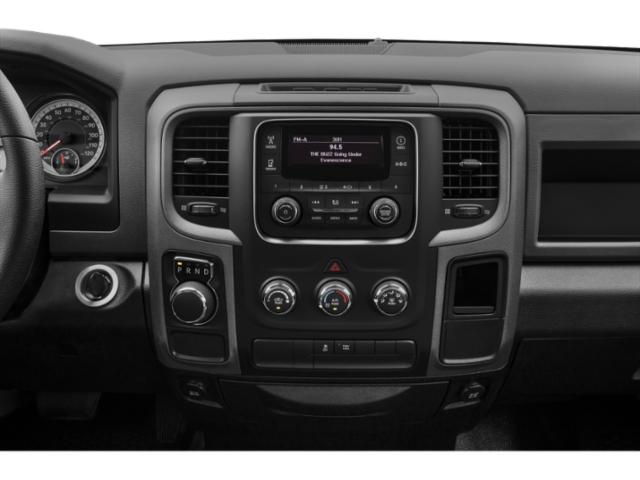 2023 Ram 1500 Classic SLT Crew Cab 4x2 5'7" Box