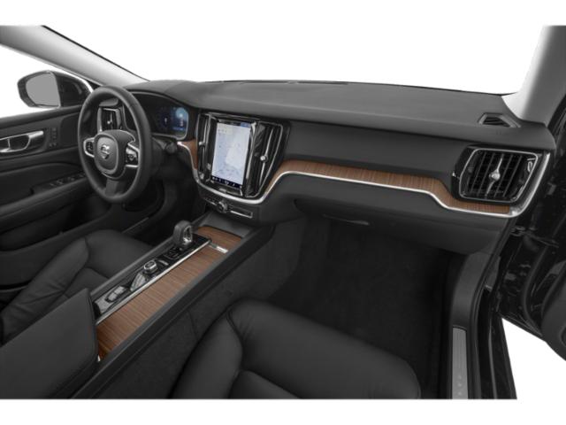 2023 Volvo S60 B5 Core Dark Theme