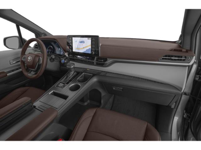 2024 Toyota Sienna Platinum