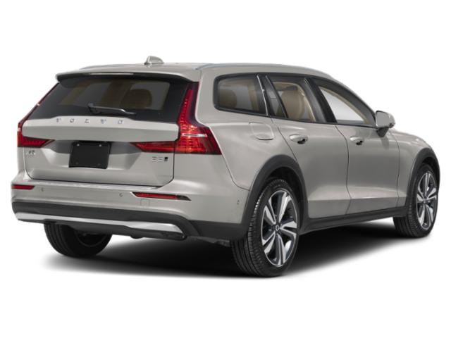 2024 Volvo V60 Cross Country B5 Ultimate