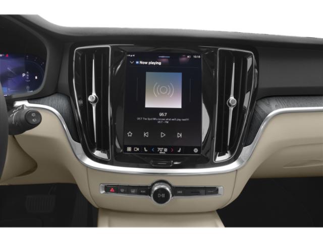 2024 Volvo V60 Cross Country B5 Ultimate