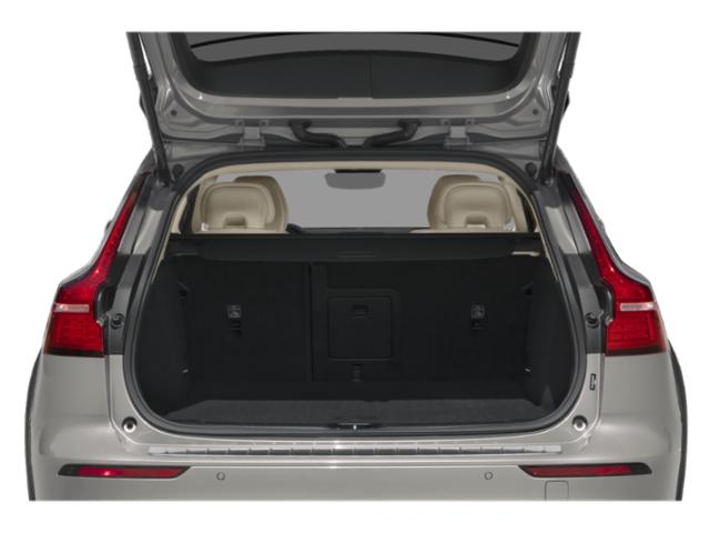 2024 Volvo V60 Cross Country B5 Ultimate