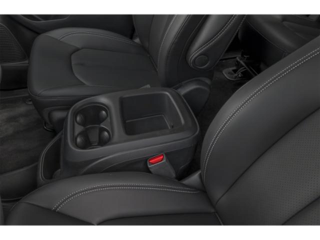 2025 Chrysler Pacifica Hybrid Select