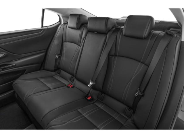 2025 Lexus ES 300h Luxury