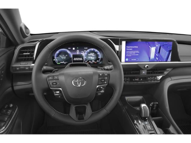 2025 Toyota Crown Platinum
