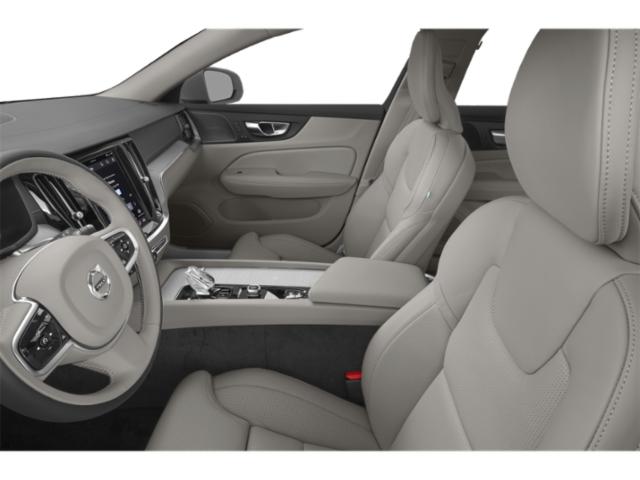 2025 Volvo V60 Cross Country B5 Ultra
