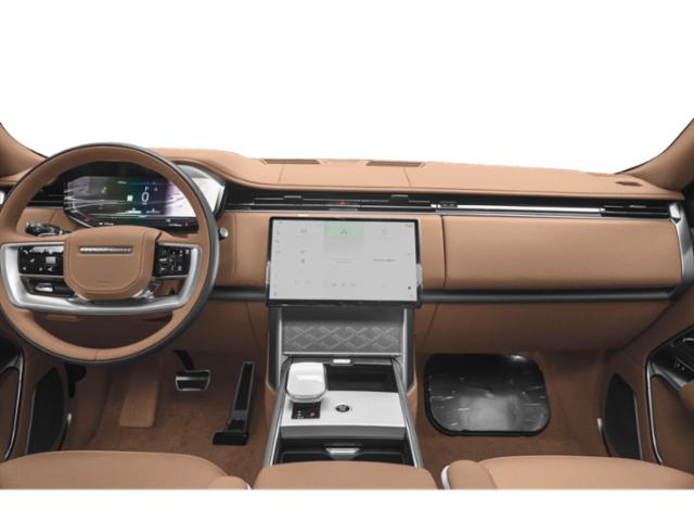 2026 Land Rover Range Rover P615 SV