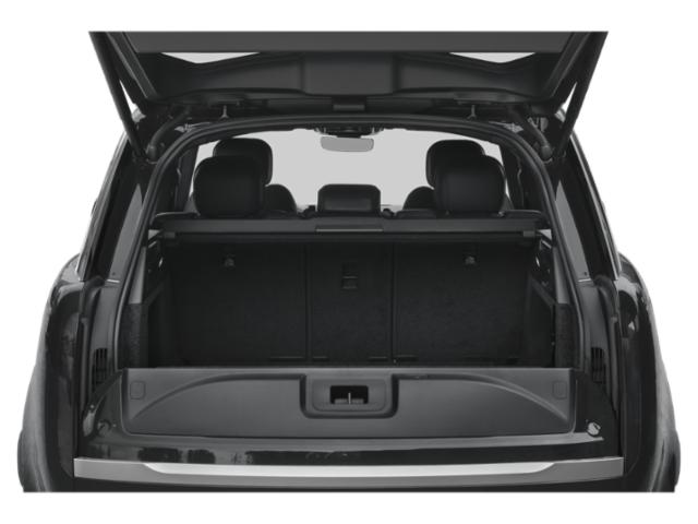 2026 Land Rover Range Rover P530 SE
