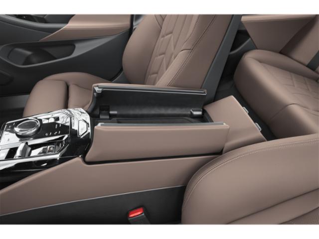 2027 BMW 5 Series 550e xDrive