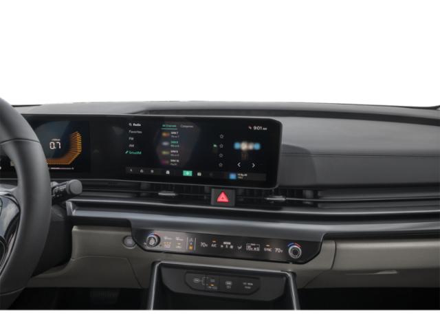 2027 Kia Carnival LX