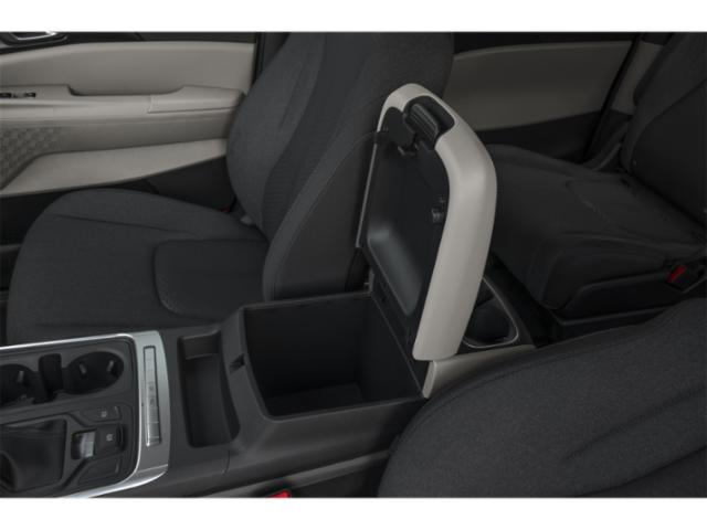 2027 Kia Carnival LX