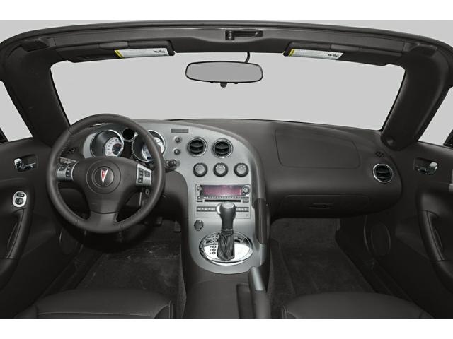 2007 Pontiac Solstice Base 2dr Convertible