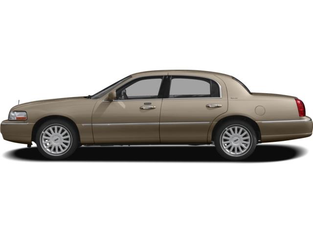 2007 Lincoln Town Car Signature Limited